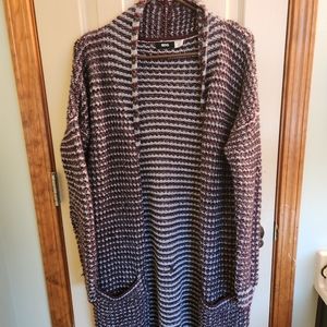 BDG cabin sweater/ robe ~ size Medium / Large ankle length